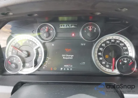 2018 Ram 1500 Lone Star Silver 4X2 5'7 Box z USA, uszkodzony, nr VIN 1C6RR6LT1JS160858